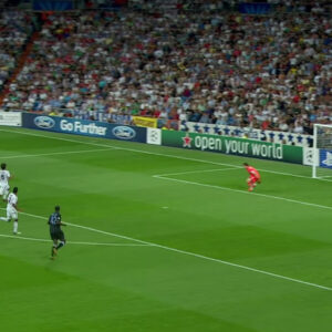 Real Madrid je “mušterija” Edina Džeke, pamti se njegov gol na Bernabeu iz 2012. godine