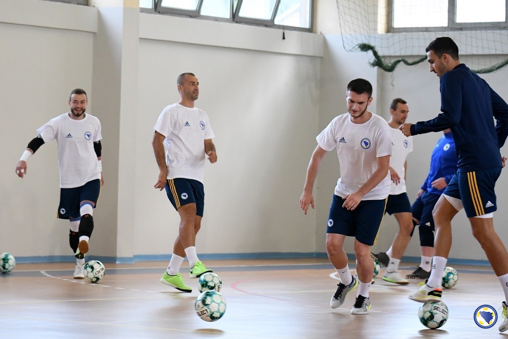 Futsal Bih Se Priprema Za Kvalifikacije Prvi Meč U Zenici Reprezentacijaba