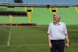Srđan Mandić o podršci FK Sarajevo: 600.000 KM investirano u travnjak Koševa, 350.000 KM dato omladinskom pogonu, 100.000 KM ide za trenažni proces…